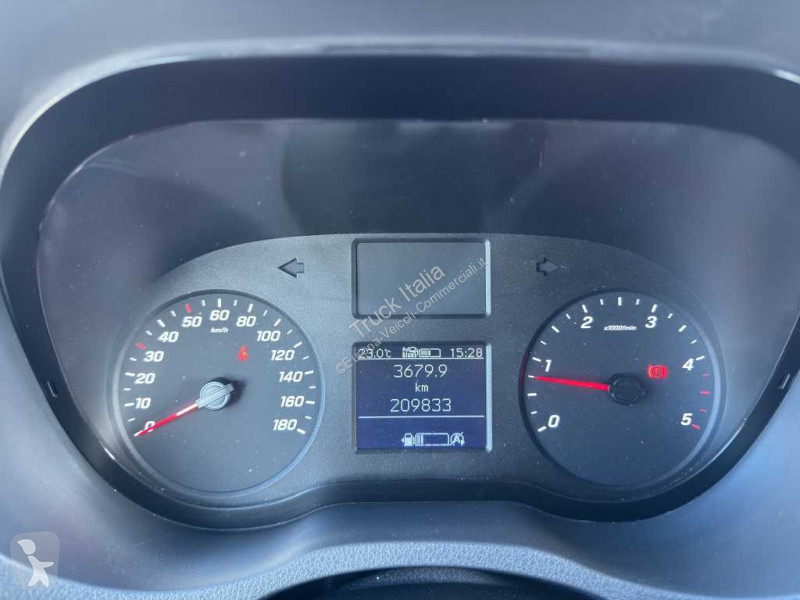عربة نفعية Mercedes III 317 RWD - sprinter 317...