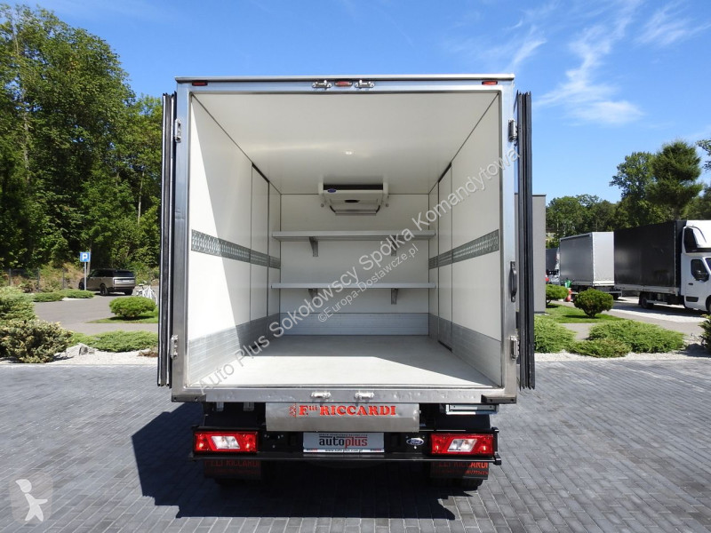 Samochód dostawczy Ford  TRANSIT