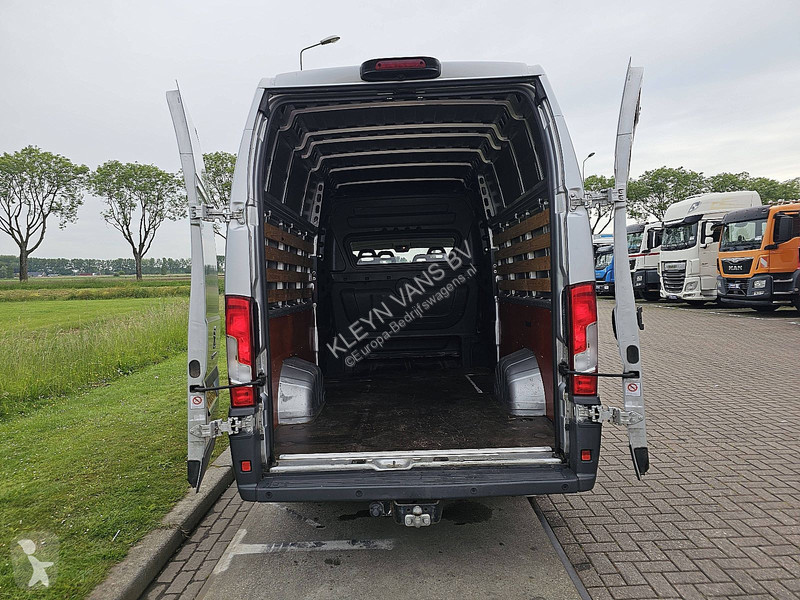 Furgoneta Peugeot 435 dc clima EURO6