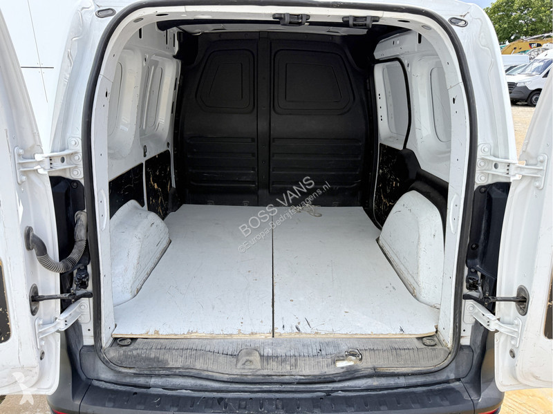 عربة نفعية Nissan 1.3 130PK **Benzine** L1H1...