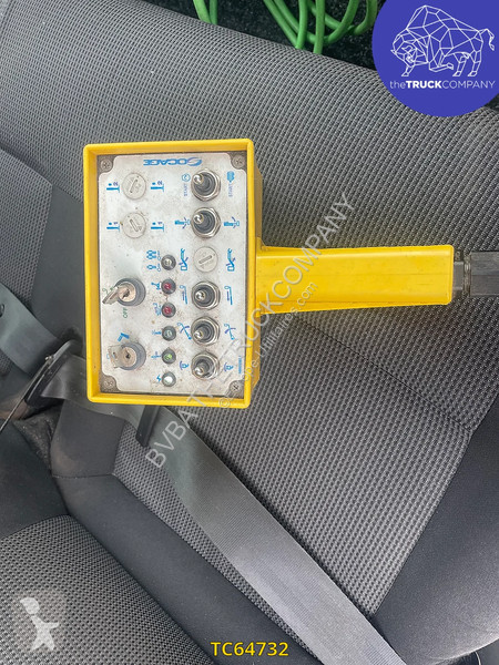 Furgoneta Renault 130.35 nacelle socage