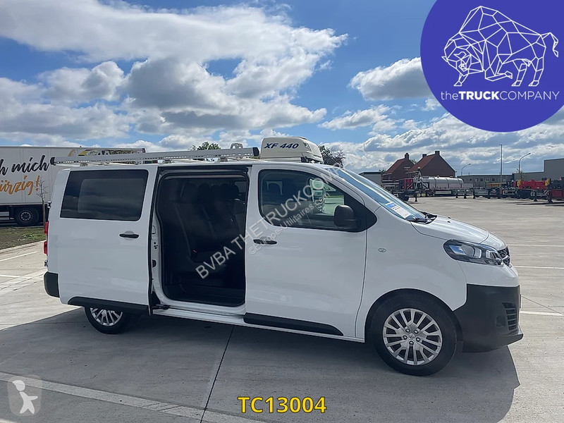 Véhicule utilitaire Opel 2.0 CDTI DUBBELE...