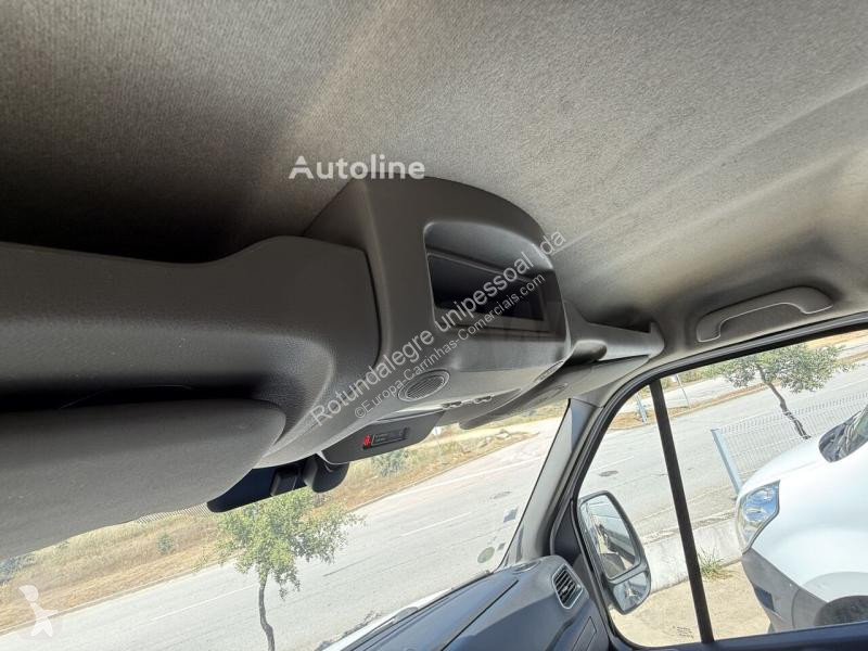 عربة نفعية Renault 135