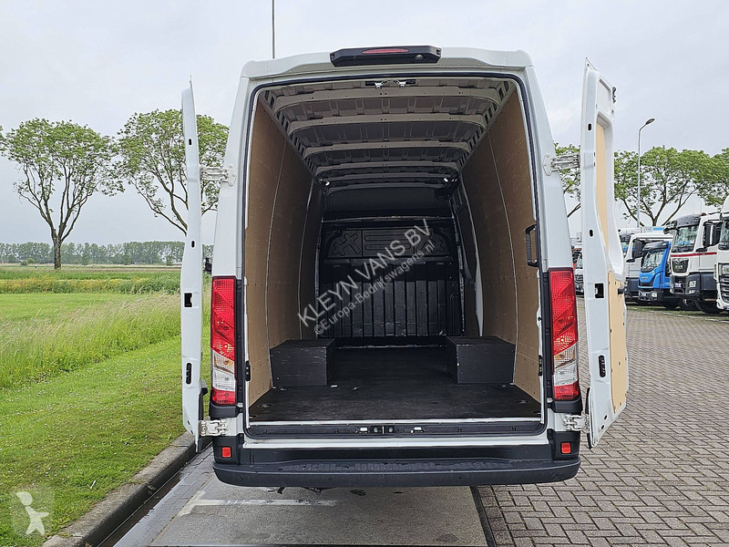 عربة نفعية Iveco 35C18 ac automaat EURO6