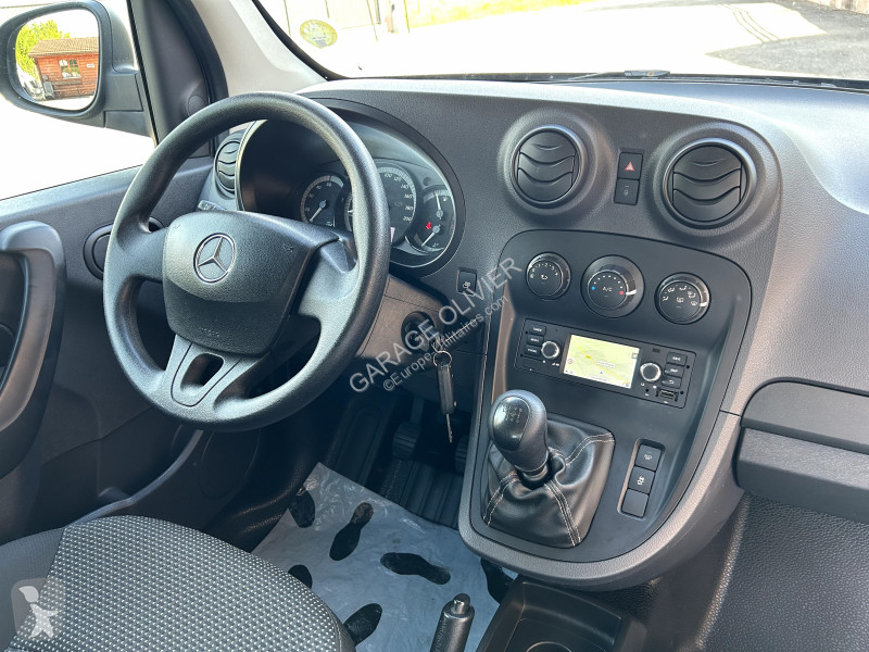 عربة نفعية Mercedes Long 109 1.5 CDI 95 Pro