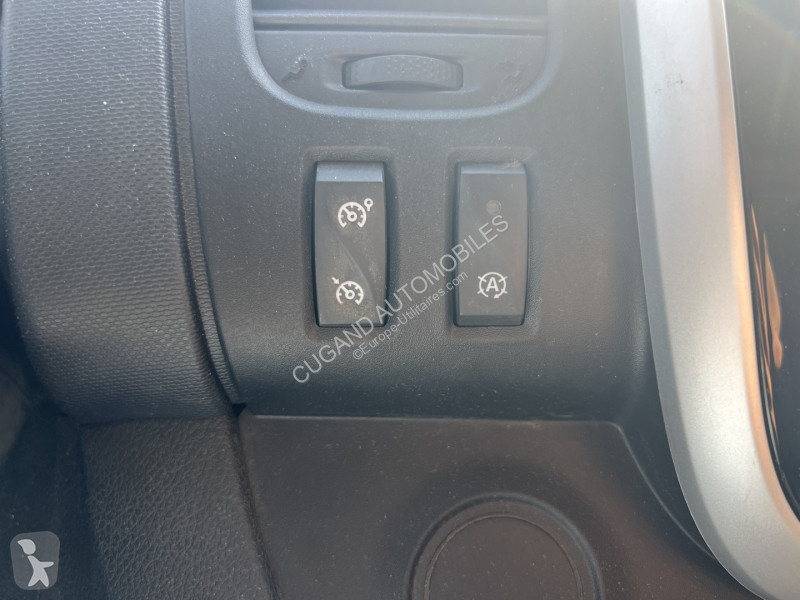 Furgoneta Renault TRAFIC III FG L1H1 1000 2.0...
