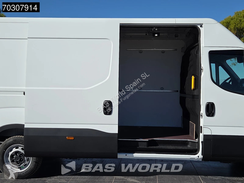Furgoneta Iveco 35S18 Nuevo - 3.0L - Automático...