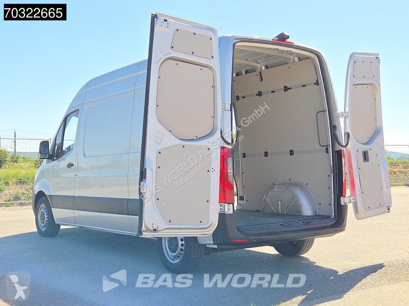 عربة نفعية Mercedes 215 CDI Automatik 150PS...