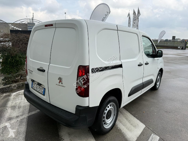 Furgoneta Peugeot PARTNER PREMIUM L1 BLUE HDI 100