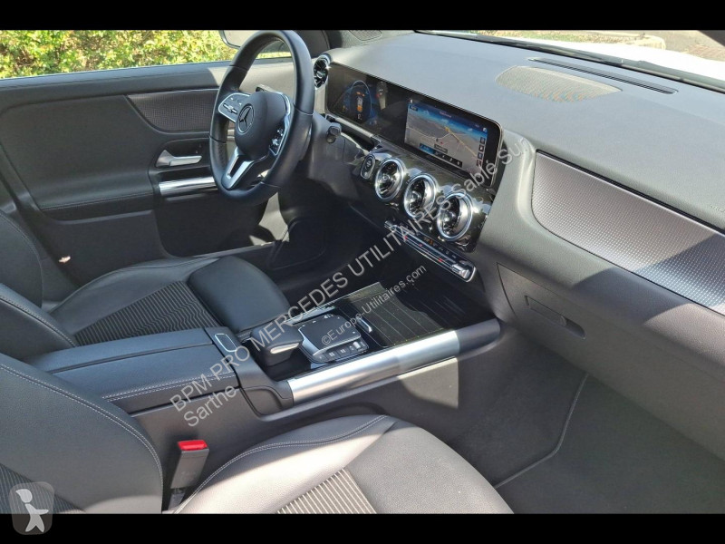 عربة نفعية Mercedes GLA 200 d 150ch Progressive...