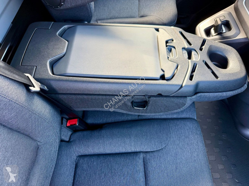 Véhicule utilitaire Renault L2H1 3T DCI 150...