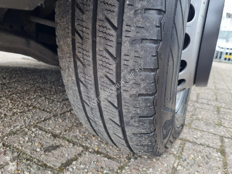 Samochód dostawczy Mercedes 514 CDI DoKa...