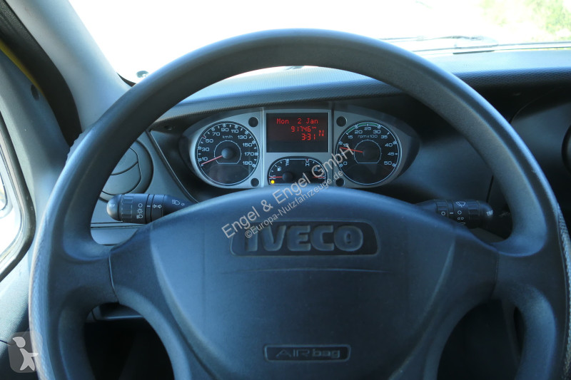 Furgoneta Iveco Daily 35 S11 C30C AUTOMATIK...