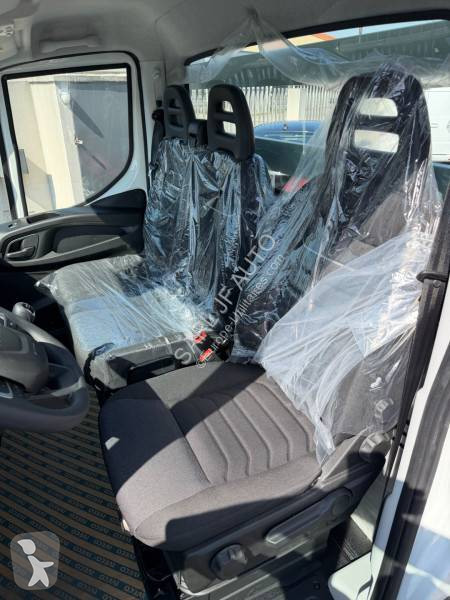 Samochód dostawczy Iveco