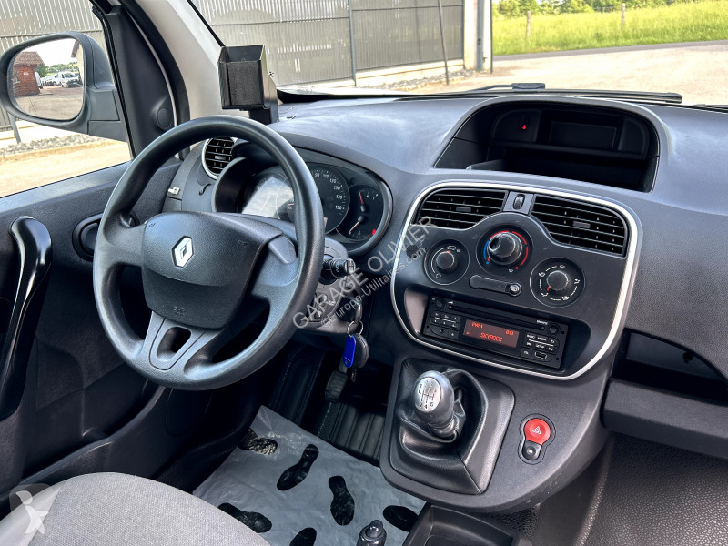 Véhicule utilitaire Renault Maxi Grand Volume...