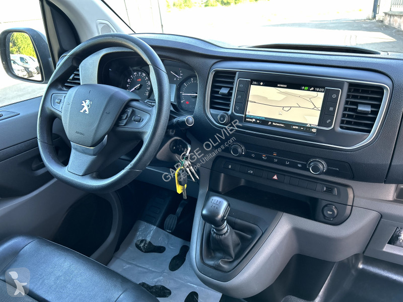 Véhicule utilitaire Peugeot Long 2.0 Bluehdi...