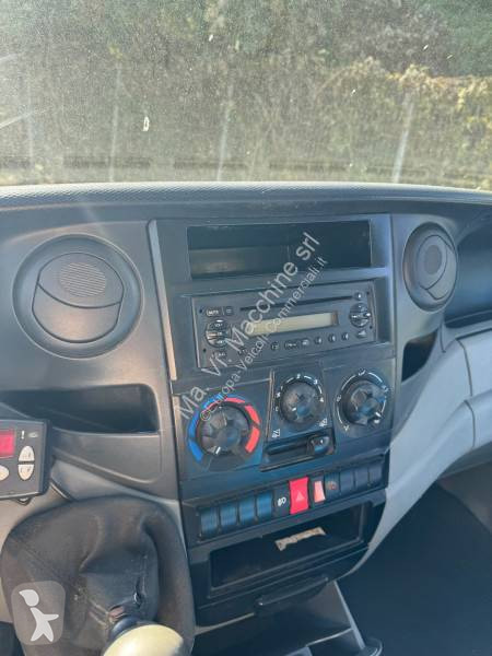 Samochód dostawczy Iveco