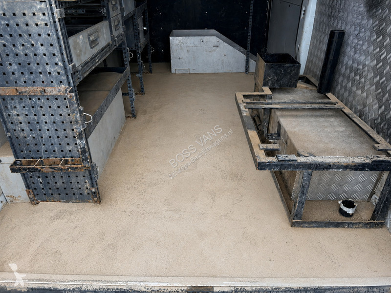 Furgoneta Iveco 35C14 2.3 L2H2 Dubbellucht...