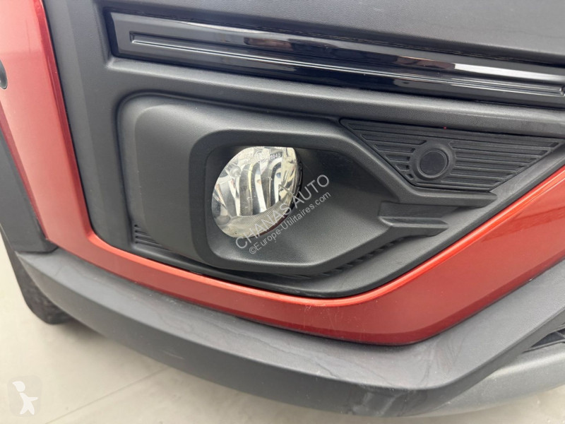 Véhicule utilitaire Dacia 1.0 TCe 110 Confort