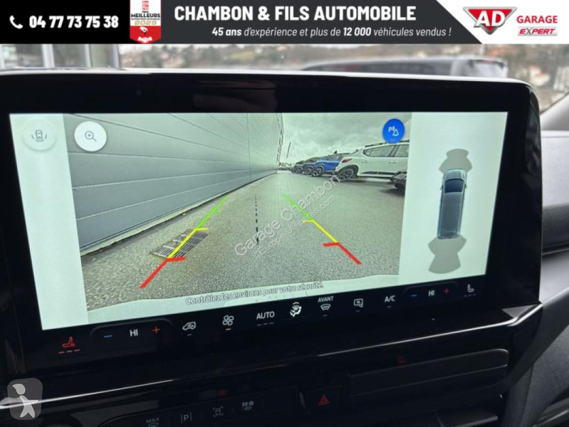 Véhicule utilitaire Ford FOURGON 320 L1H1 2.0...