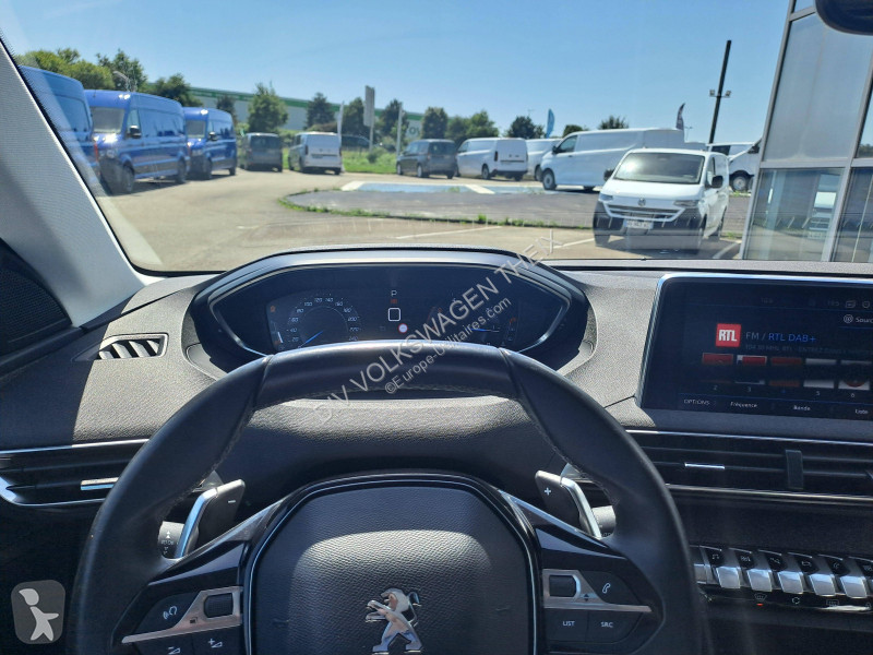 Peugeot 3008 BlueHDi 130ch S&S EAT8 Transporter