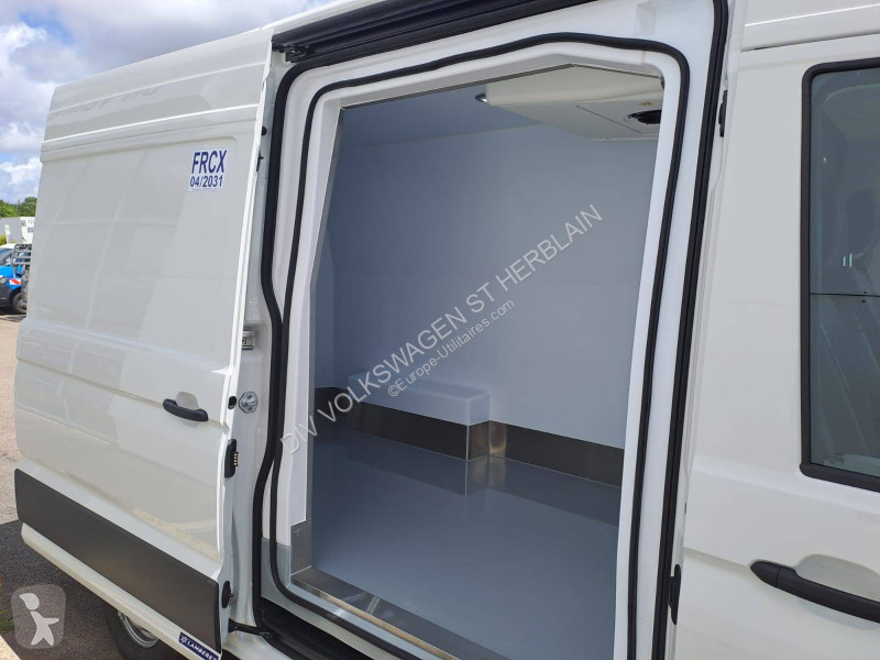 Volkswagen CRAFTER VAN 35 L3H3 2.0 TDI 177 CH van