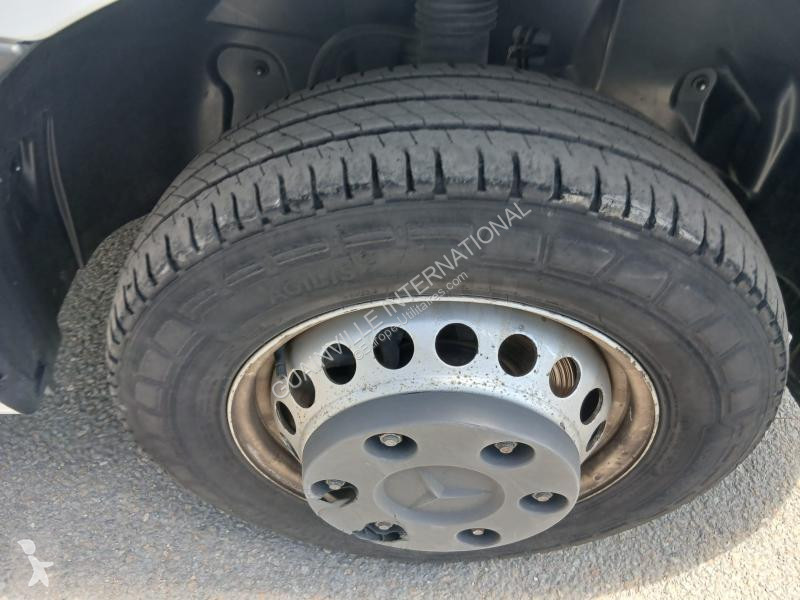 Véhicule utilitaire Mercedes