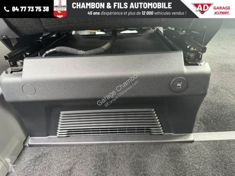 Nyttofordon Ford CABINE APPROFONDIE 320 L1H1...