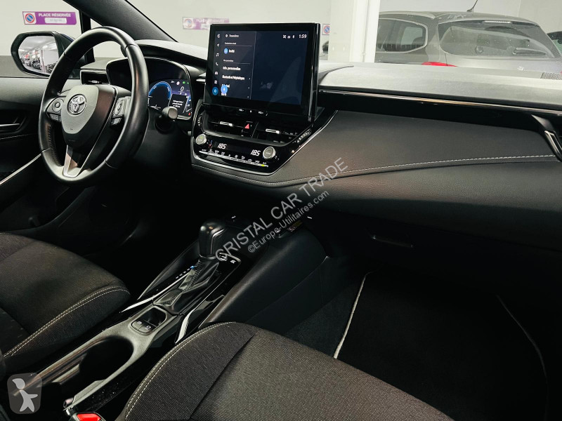 Samochód dostawczy Toyota COROLLA TOURING SPT...