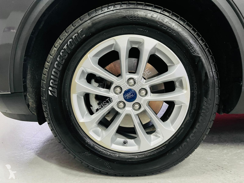 عربة نفعية Ford KUGA 2.5 DURATEC 190CH FHEV E85...