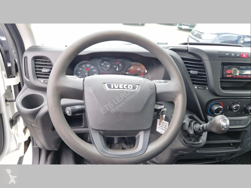 Furgoneta Iveco DAILY CHASSIS CABINE