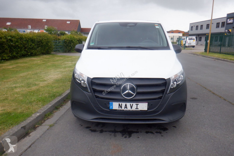 Véhicule utilitaire Mercedes VITO FG  MIXTO...