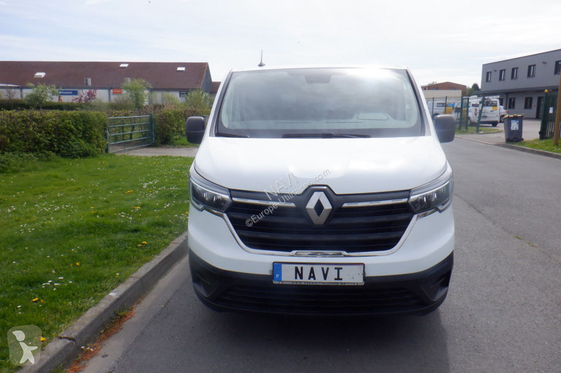 Furgoneta Renault TRAFIC III FG 2.0 BLUE DCI...