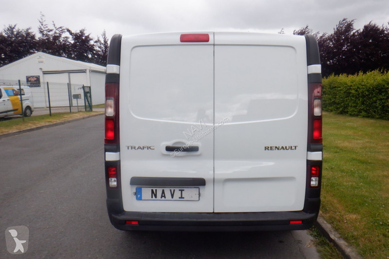 Furgoneta Renault TRAFIC III FG L1H1 3T 2.0...