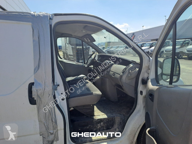 Furgoneta Renault RENAULT - RENAULT TRAFIC