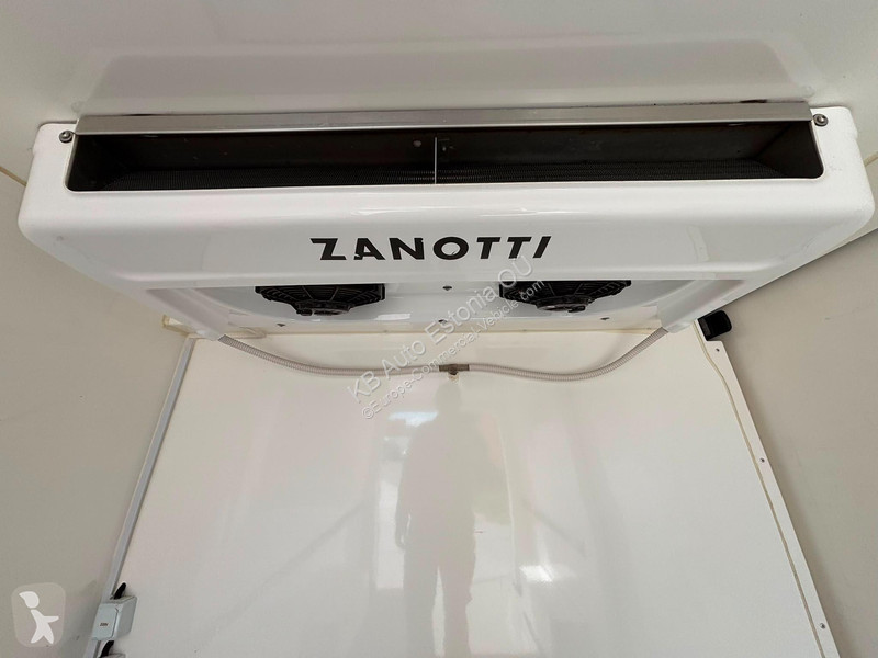 عربة نفعية Volkswagen 4x2 ZANOTTI ZERO