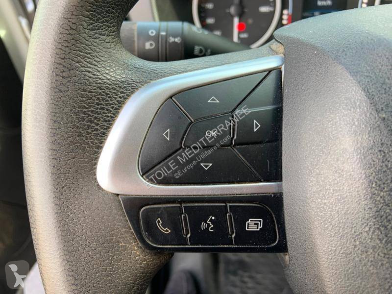 Véhicule utilitaire Iveco Châssis (2014->) DBLE...