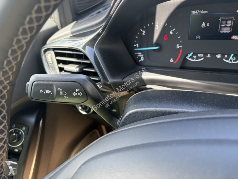 عربة نفعية Ford PUMA 1.5 EcoBlue 120 ch ST-LINE