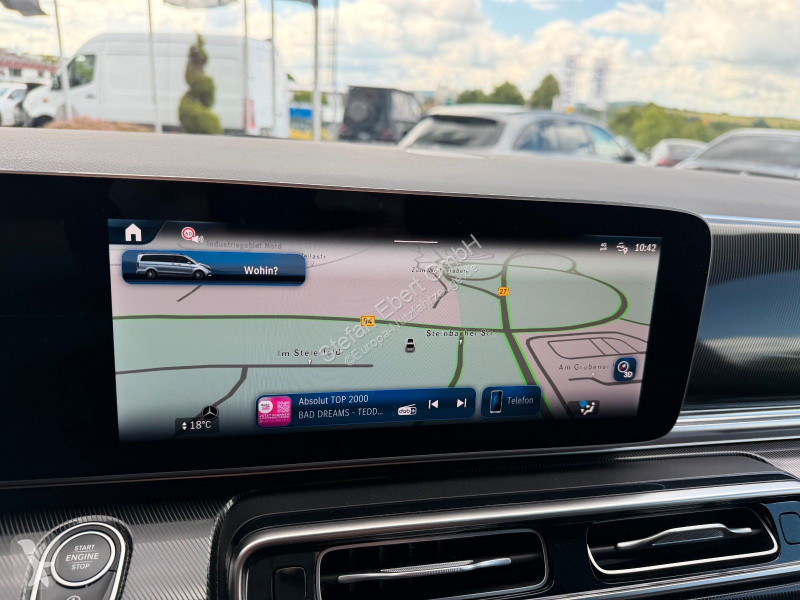 Furgoneta Mercedes V  d STYLE LED AHK2,5to...