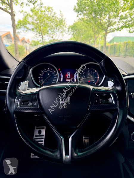Samochód dostawczy Maserati 3.0 V6 275ch Diesel...