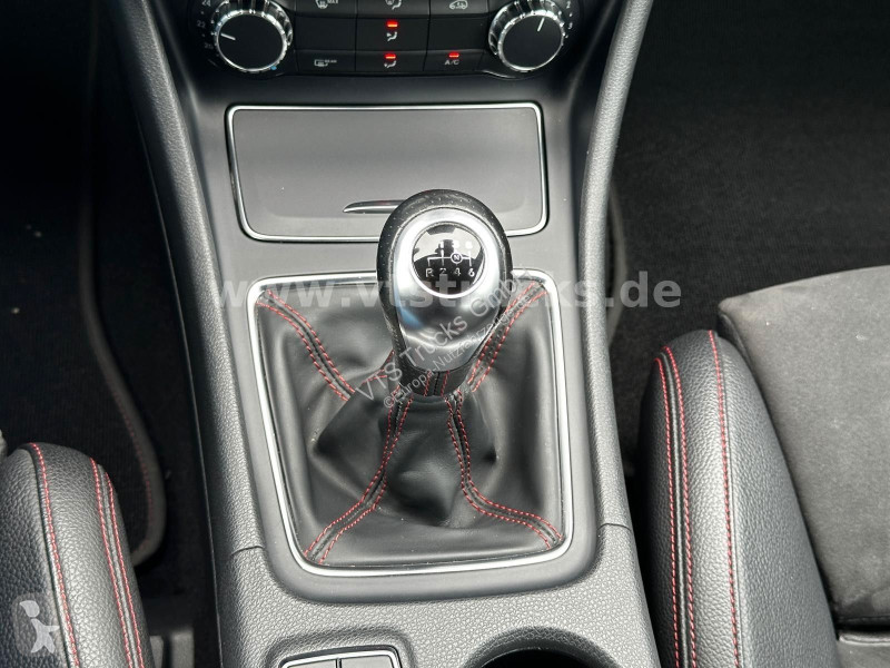 عربة نفعية Mercedes GLA