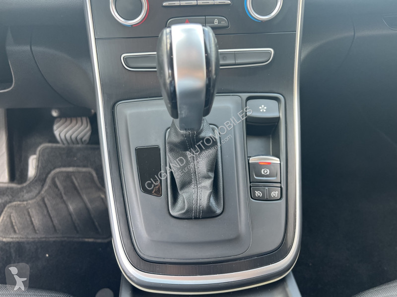عربة نفعية Renault SCENIC IV 1.6 DCI 160CH...