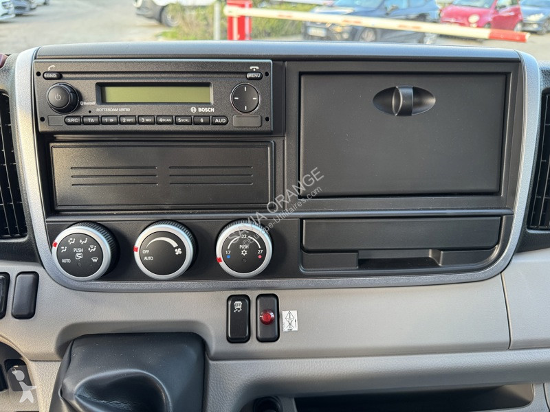 Samochód dostawczy Mitsubishi Fuso 3C13 Nacelle...