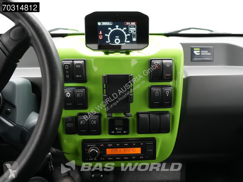Samochód dostawczy  Neu! 4x4 Pritsche Allrad...