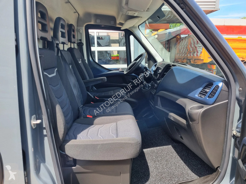 Furgoneta Iveco 35C18 3.0D 180PK L4H2 Maxi N1...