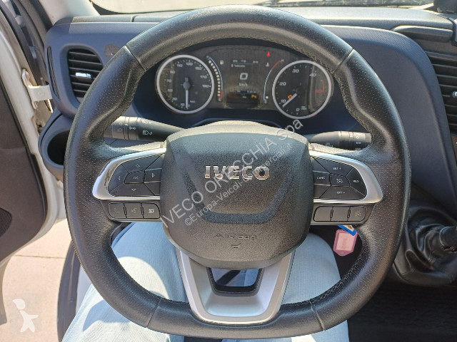 Furgoneta Iveco DAILY 35S14A8
