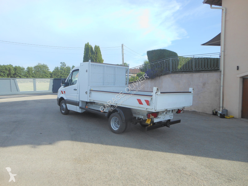 Véhicule utilitaire Mercedes Benne 514 CDI 37...