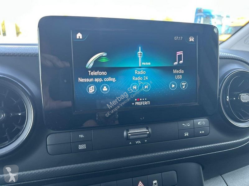 Veicolo commerciale Mercedes 112 cdi furgone Long