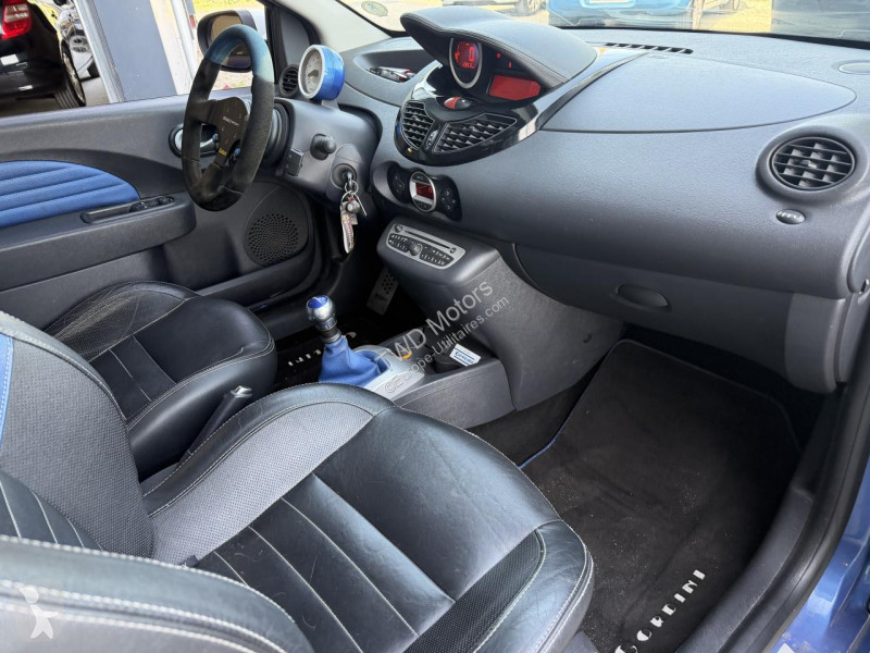 Furgoneta Renault TWINGO II 1.6i 133 RS GORDINI...