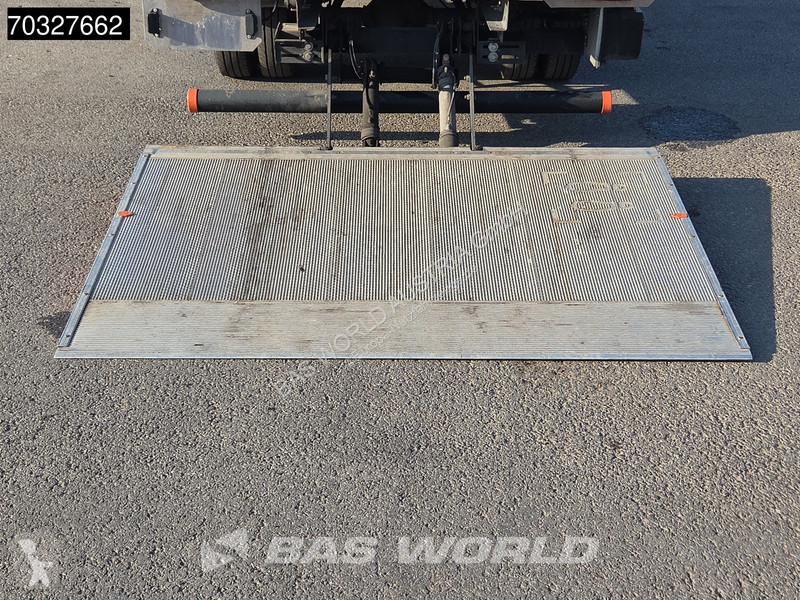 Furgoneta Iveco 35C16 3.0L Ladebordwand 160PS...